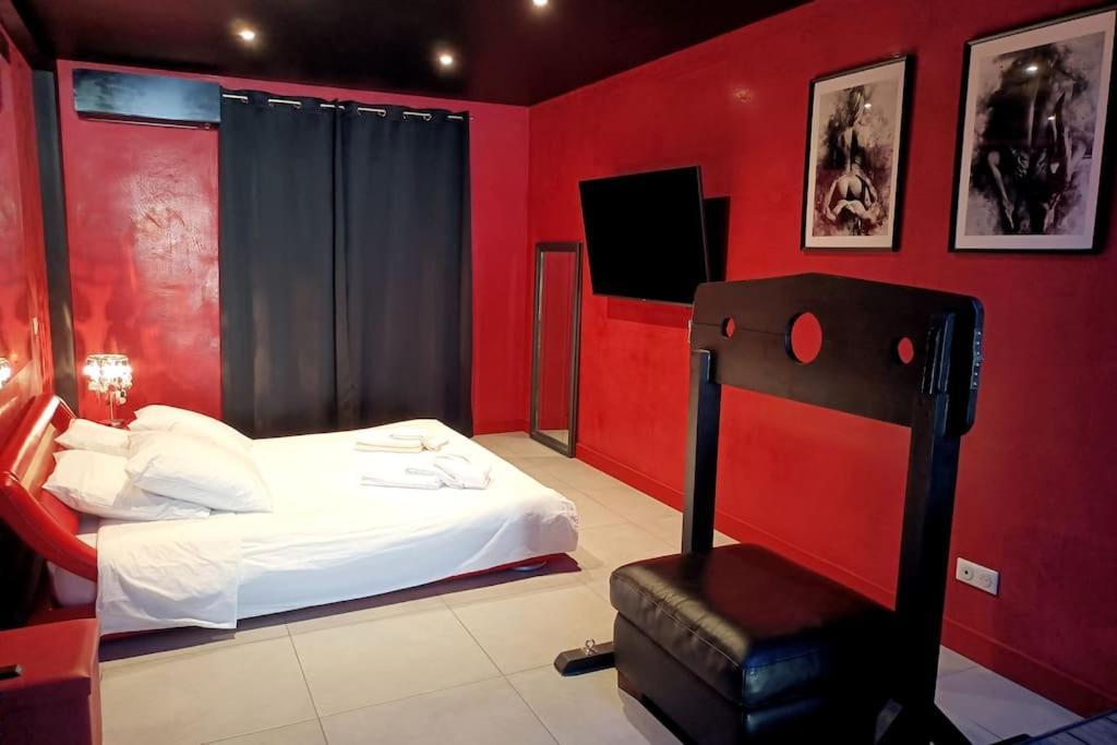 Appartement Balneo Et Sauna Prives The Red Room Mauguio Kültér fotó
